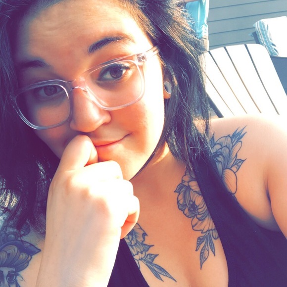 Meet your Posher, Mj - Picture 1 of 1